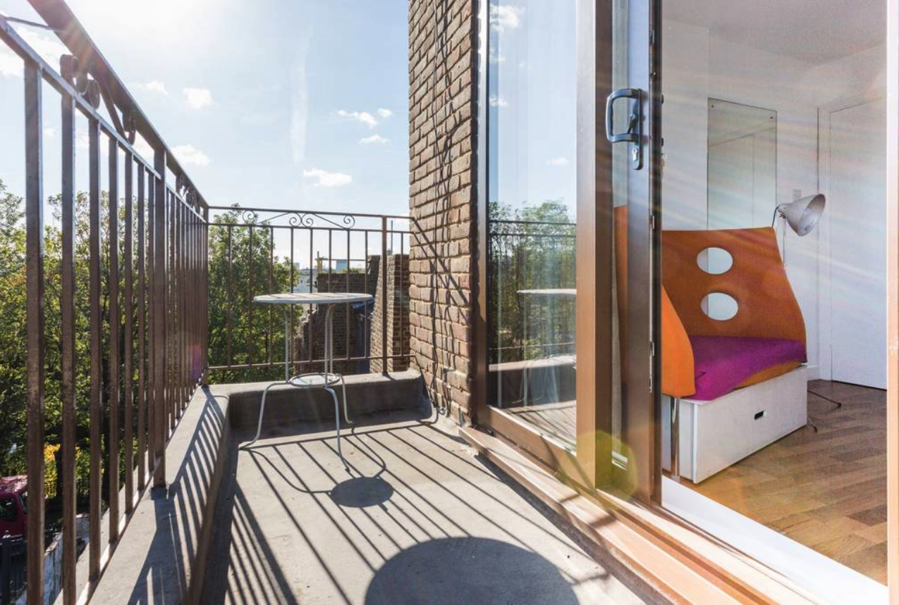 Camden Town Apartment I 2019