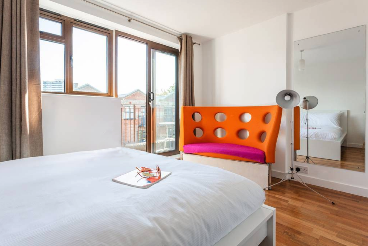 Camden Town Apartment I 2019